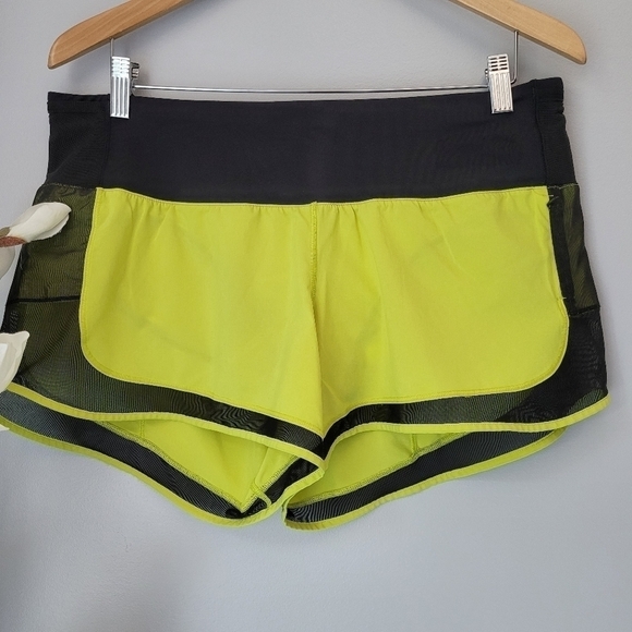 LULULEMON Mind Over Miles Short - Picture 6 of 13